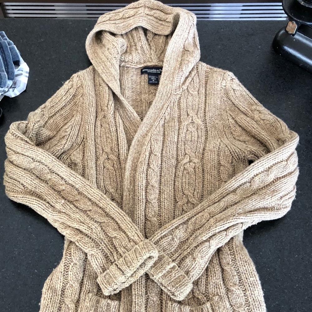 Abercrombie Fitch cable knit cardigan